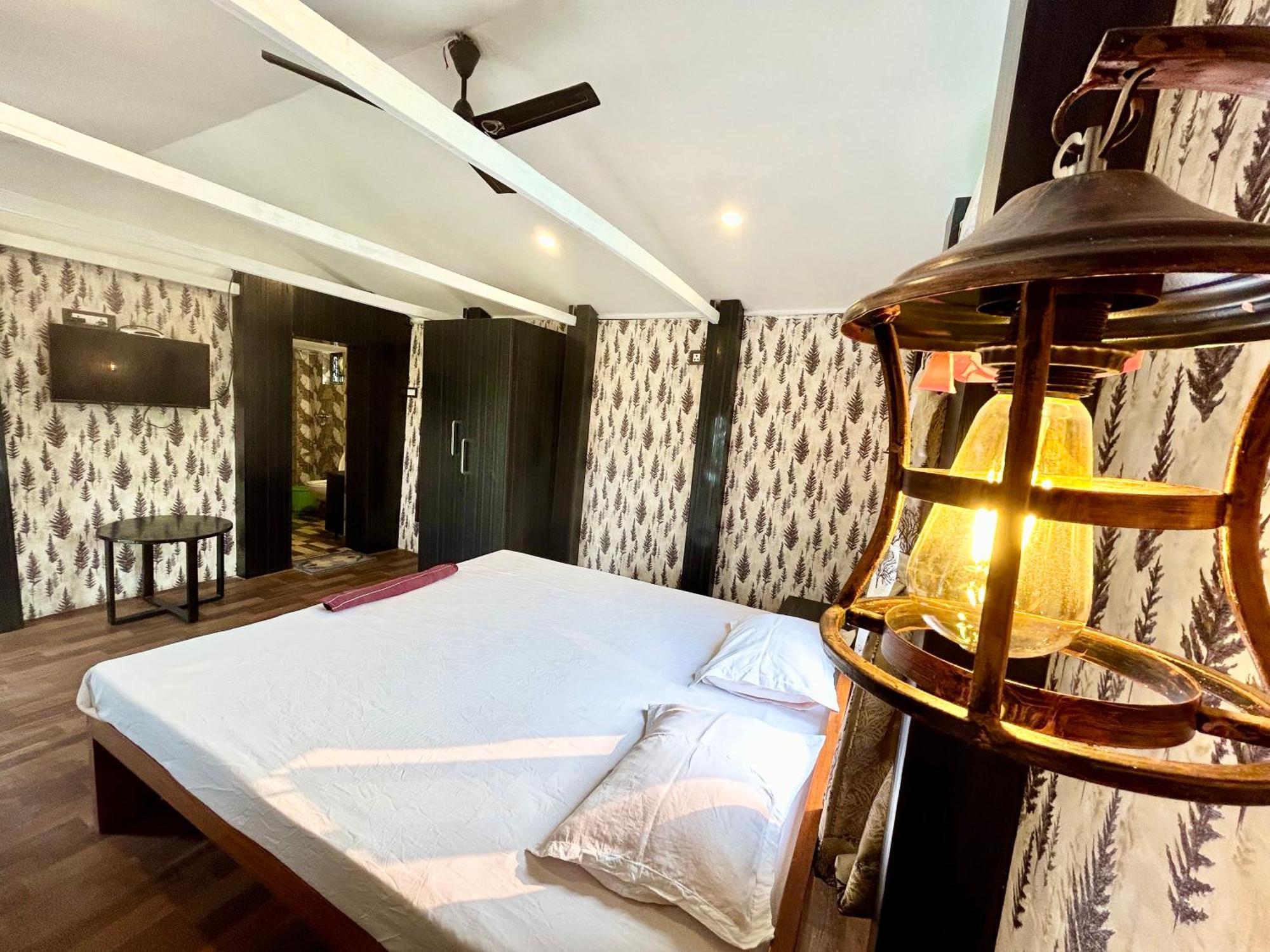 Palli Bangla Resort, Near Ruby Hospital, Anandapur Calcutta Extérieur photo